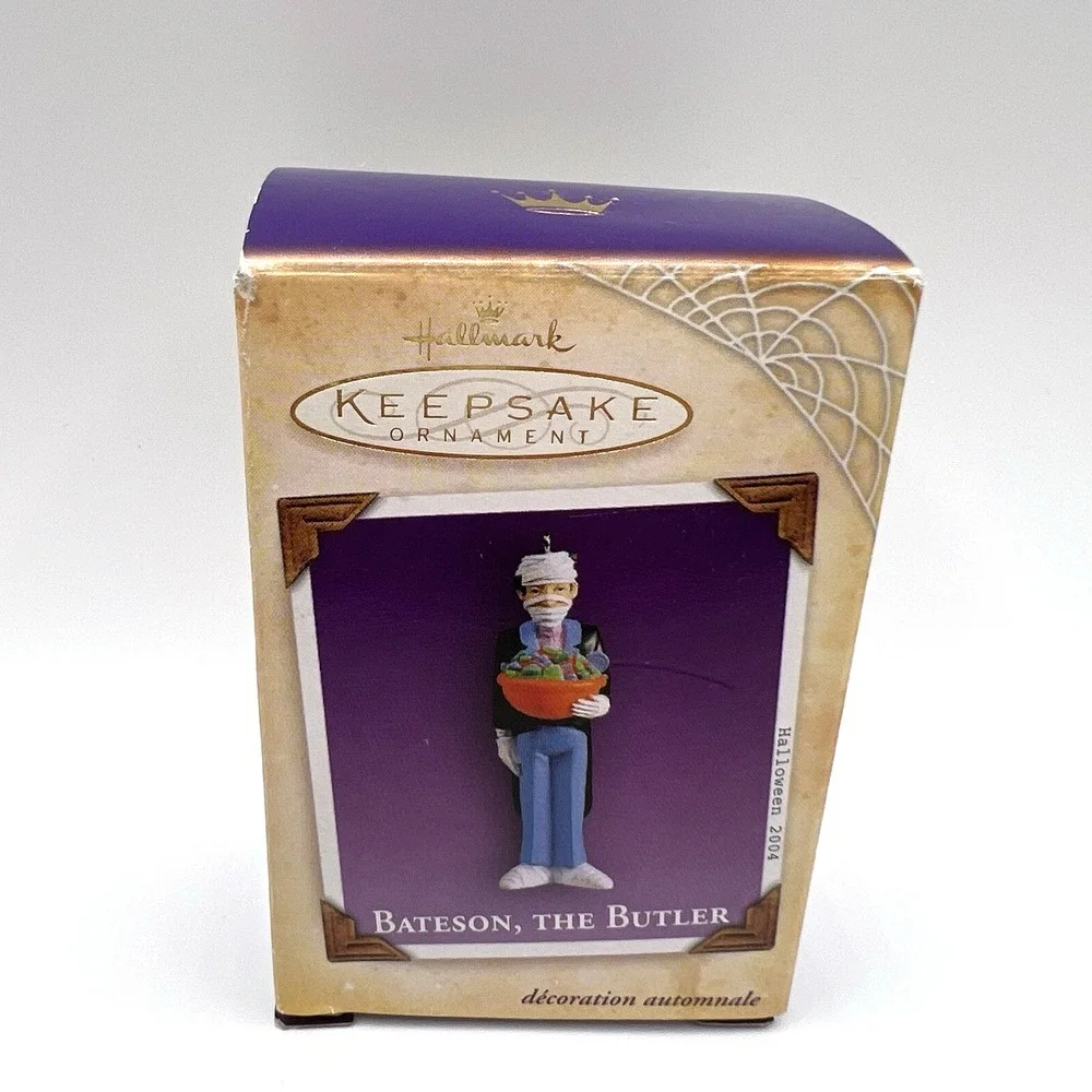Hallmark Halloween Ornament Bateson the Butler 2004 Mummy Ravenwood Lane